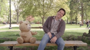 Ted mit Mark Wahlberg